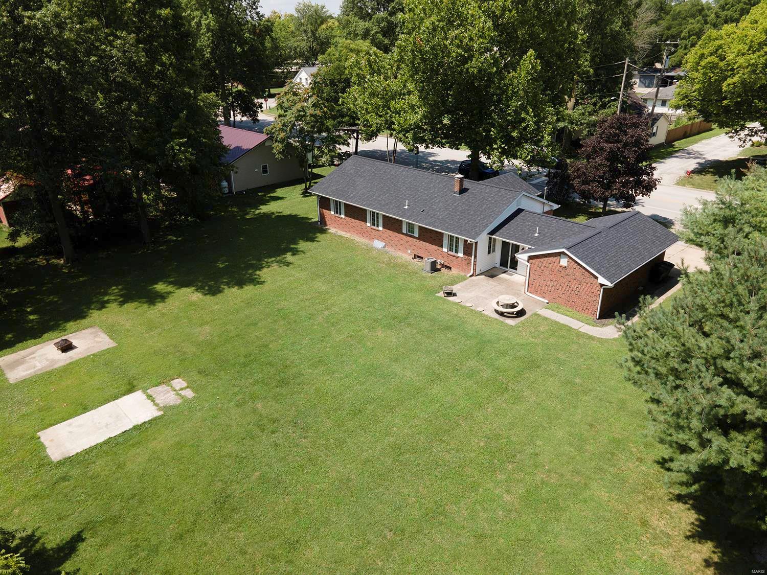 102 South Beckemeyer Road Bartelso, IL 62218 - Photo 49 of 56 Gallery Image 49