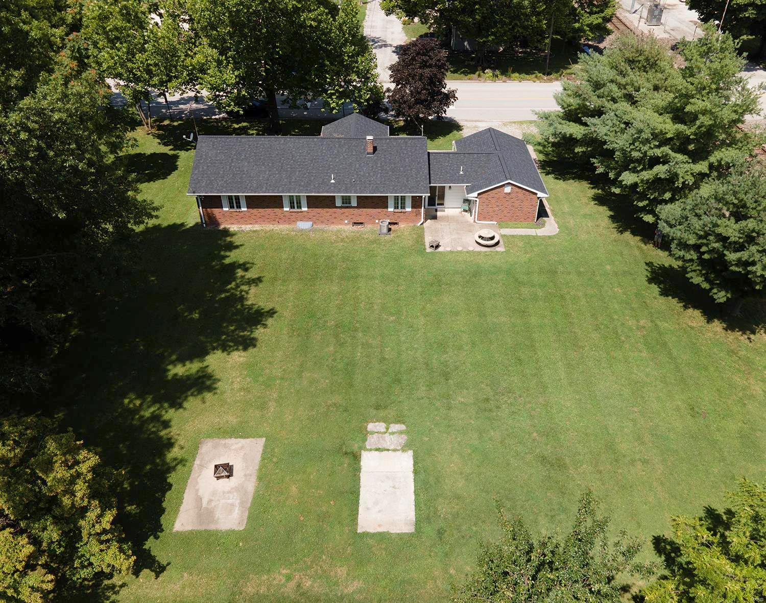 102 South Beckemeyer Road Bartelso, IL 62218 - Photo 50 of 56 Gallery Image 50
