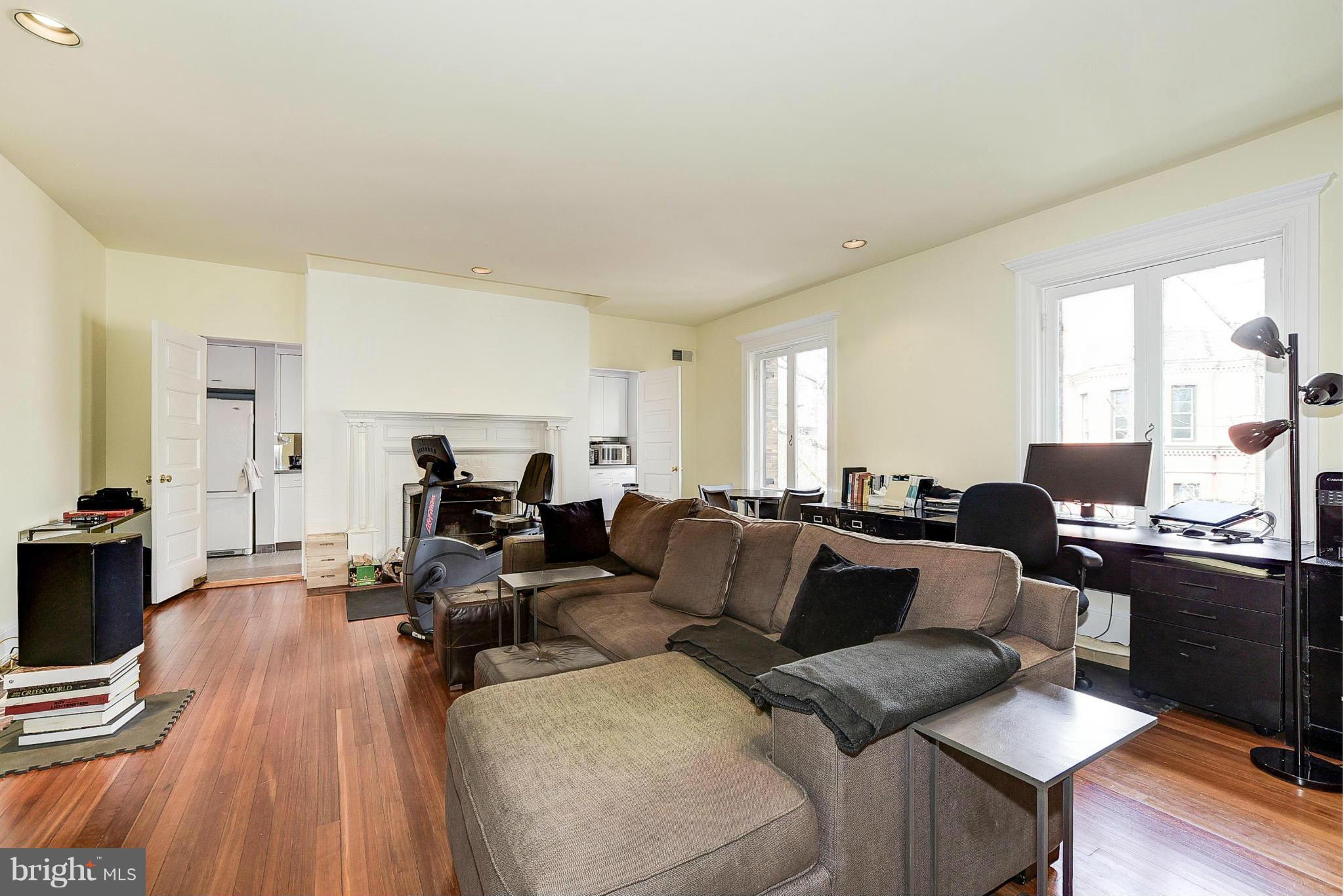 2030 Hillyer Place Northwest Washington, DC 20009 - Photo 25 of 30 Interior (General)