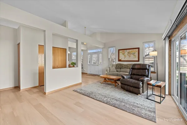 $270,000 | 1539 Keystone Court, Unit 1539, Elgin, IL 60120