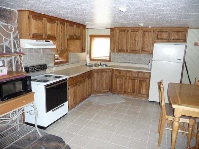 3575-77 Columbus Lake Road Eagle River, WI 54521 - Photo 3 of 20 Gallery Image 3