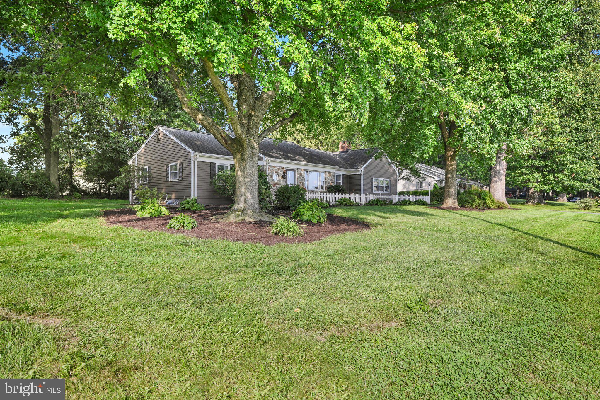 4075 Nolt Road Mount Joy, PA 17552 - Photo 6 of 46 Exterior Front