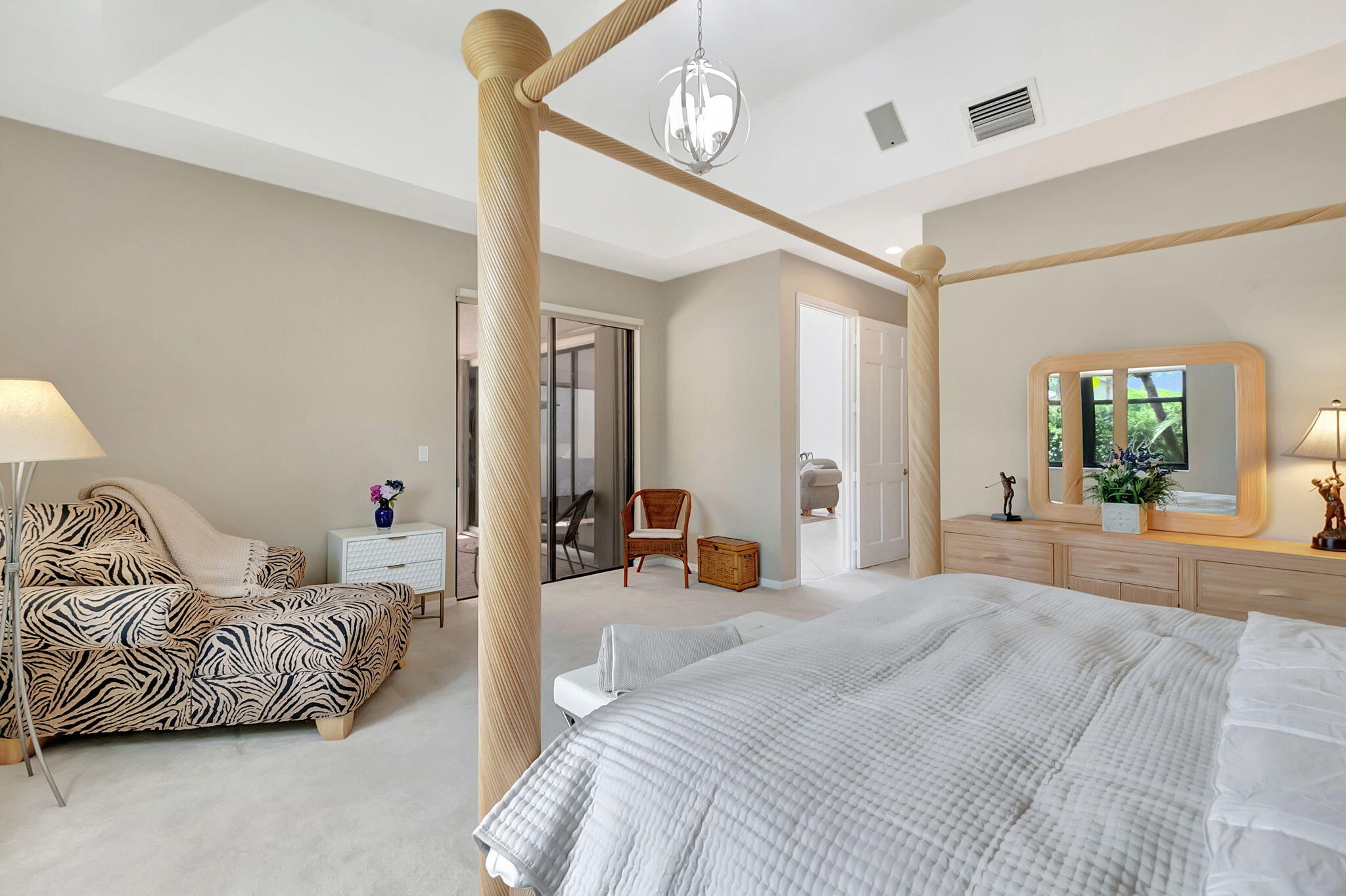 20023 Waters Edge Drive Boca Raton, FL 33434 - Photo 19 of 92 24-web-or-mls-DSC_1518