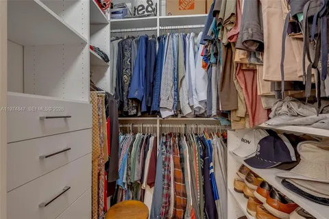 $550,000 | 625 Biltmore Way, Unit 102, Coral Gables, FL 33134