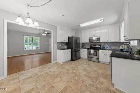 $275,000 | 217 Deep Creek Drive, Clayton, NC 27520
