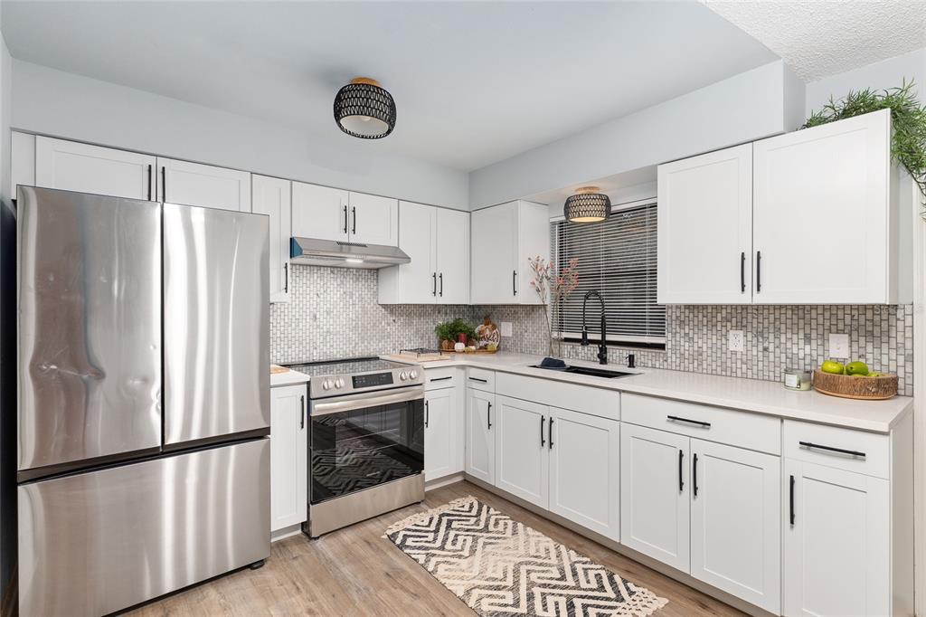 5300 Southeast 102nd Place Belleview, FL 34420 - Photo 11 of 41