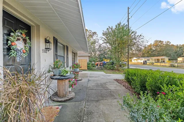 $219,900 | 5300 Southeast 102nd Place, Belleview, FL 34420