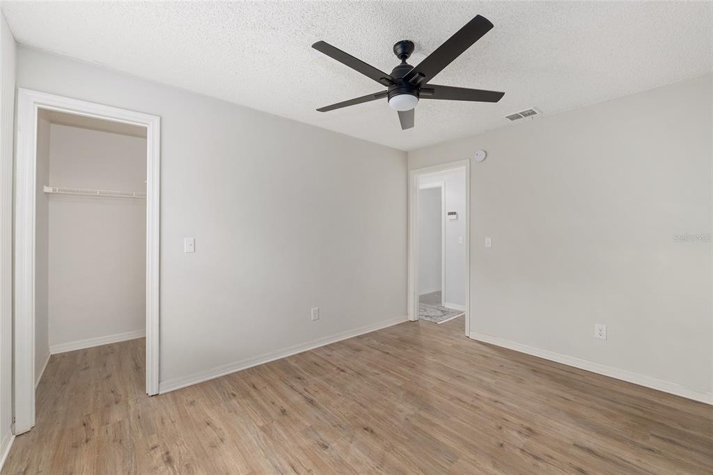 5300 Southeast 102nd Place Belleview, FL 34420 - Photo 23 of 41