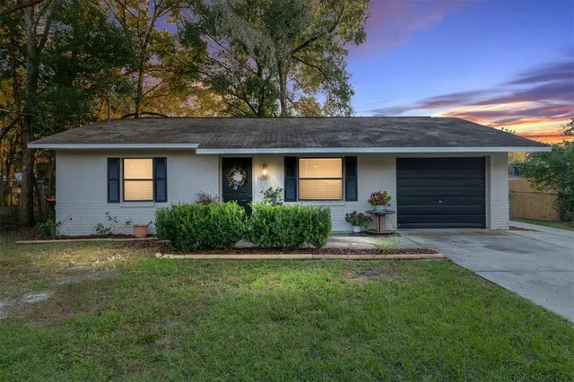 $219,900 | 5300 Southeast 102nd Place, Belleview, FL 34420