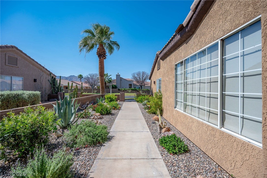 1205 Golf Club Drive Laughlin, NV 89029 - Photo 5 of 67