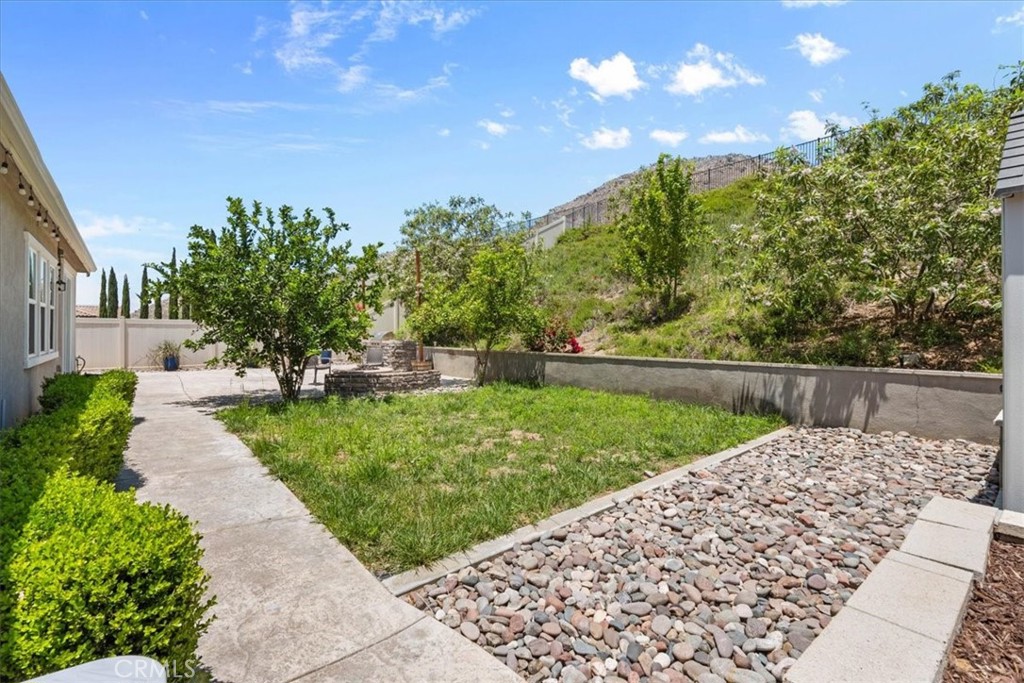 20948 Center Street Riverside, CA 92507 - Photo 35 of 43