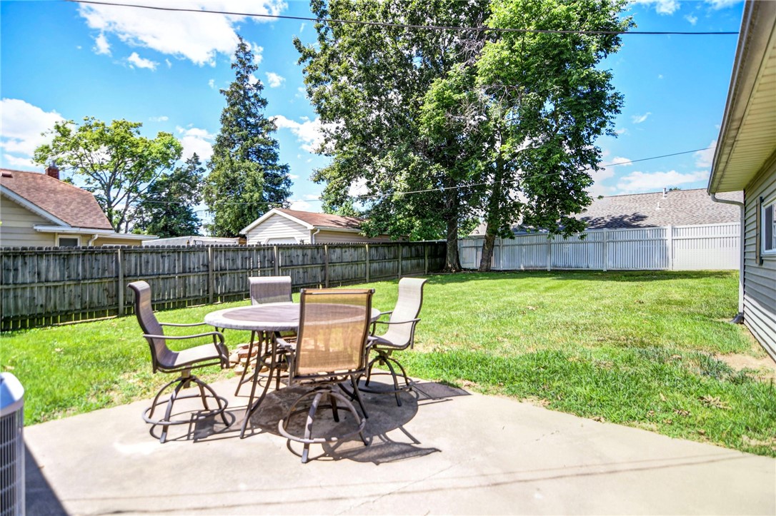 375 North Megan Drive Decatur, IL 62522 - Photo 15 of 16