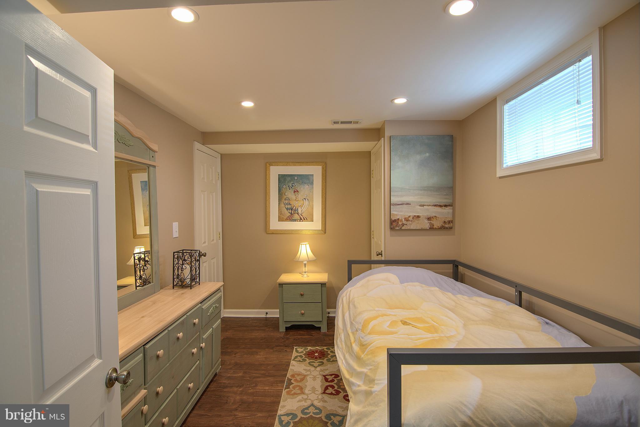 2 Oakmere Road Owings Mills, MD 21117 - Photo 20 of 30 Bedroom 3