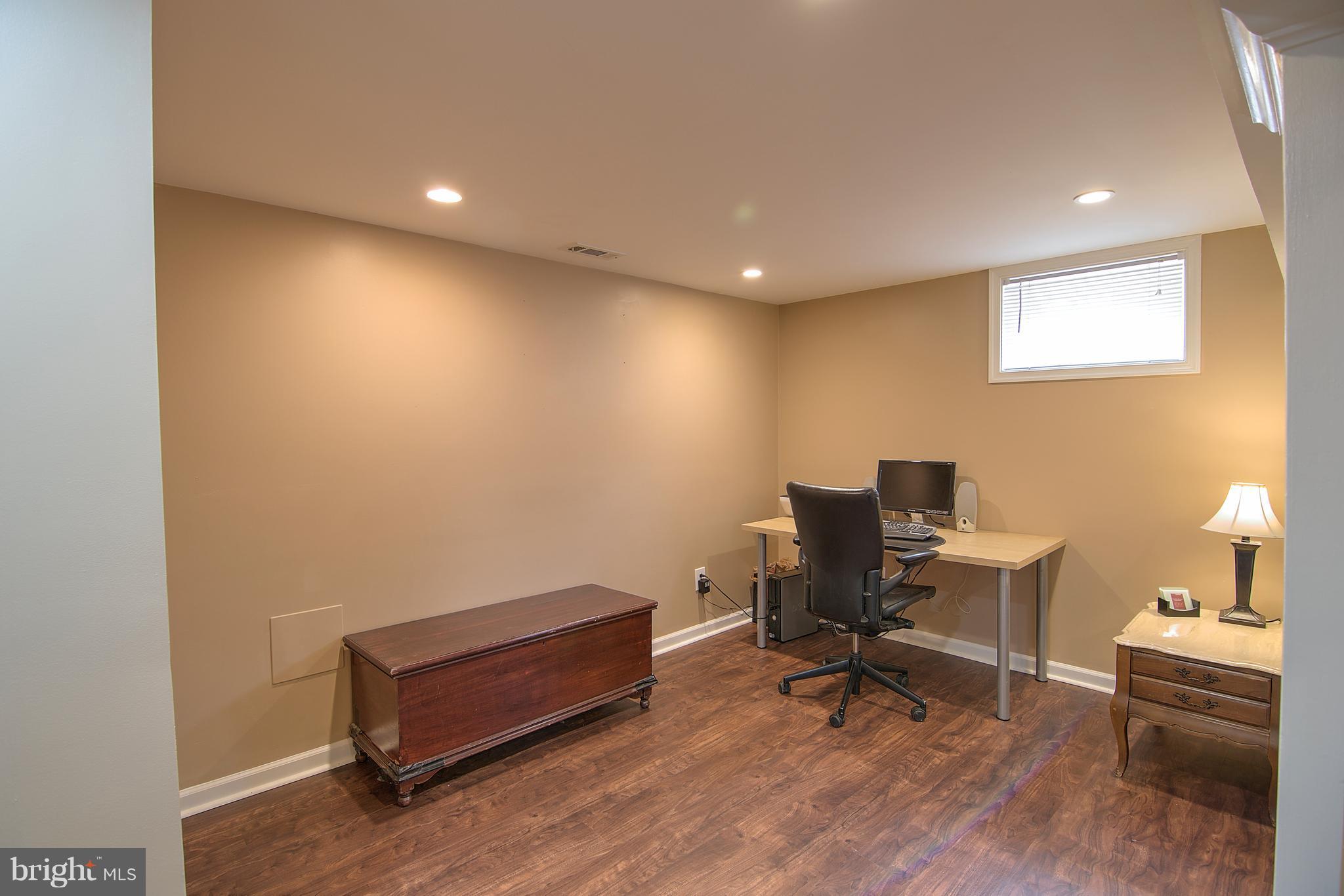 2 Oakmere Road Owings Mills, MD 21117 - Photo 23 of 30 Interior (General)