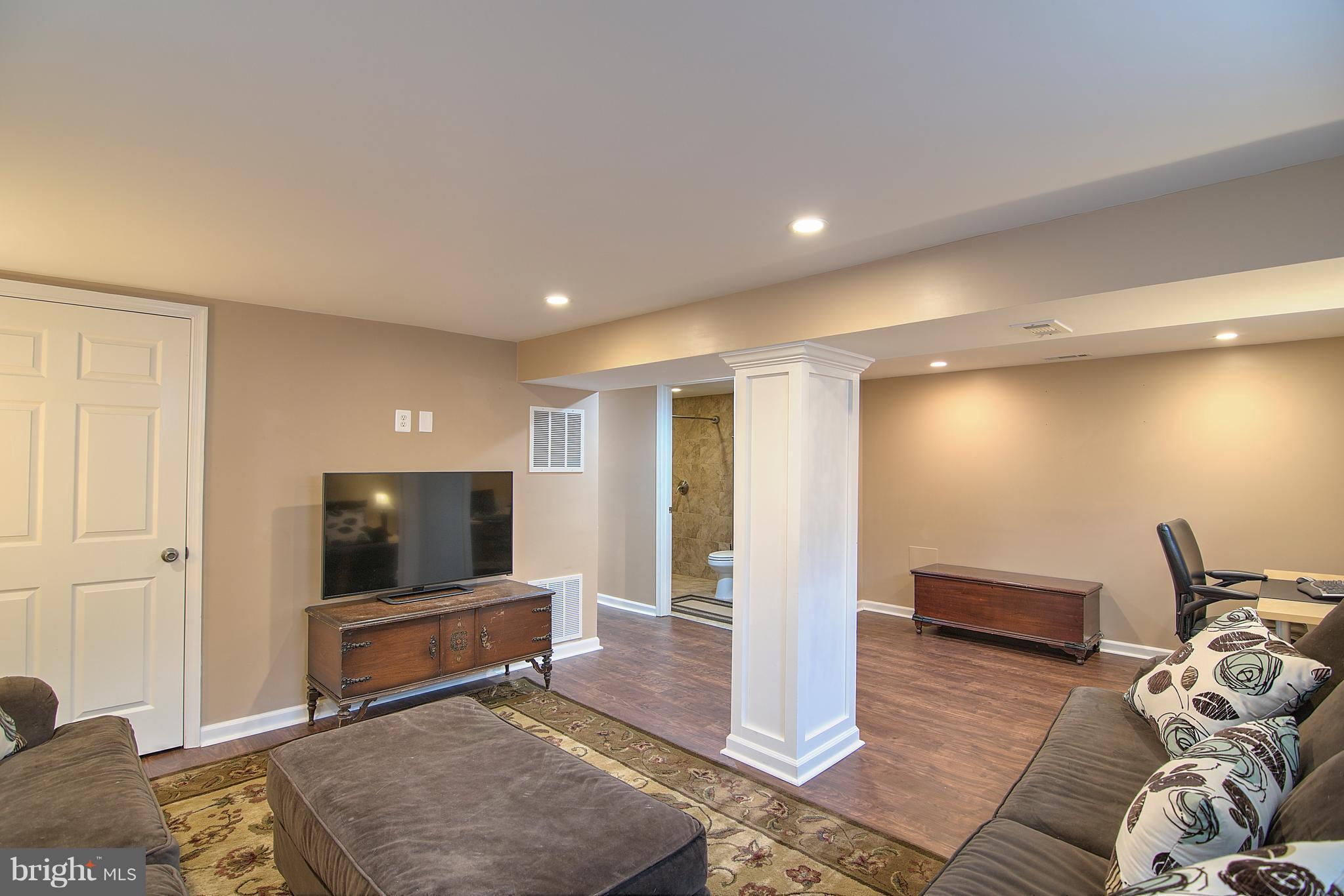 2 Oakmere Road Owings Mills, MD 21117 - Photo 24 of 30 Interior (General)