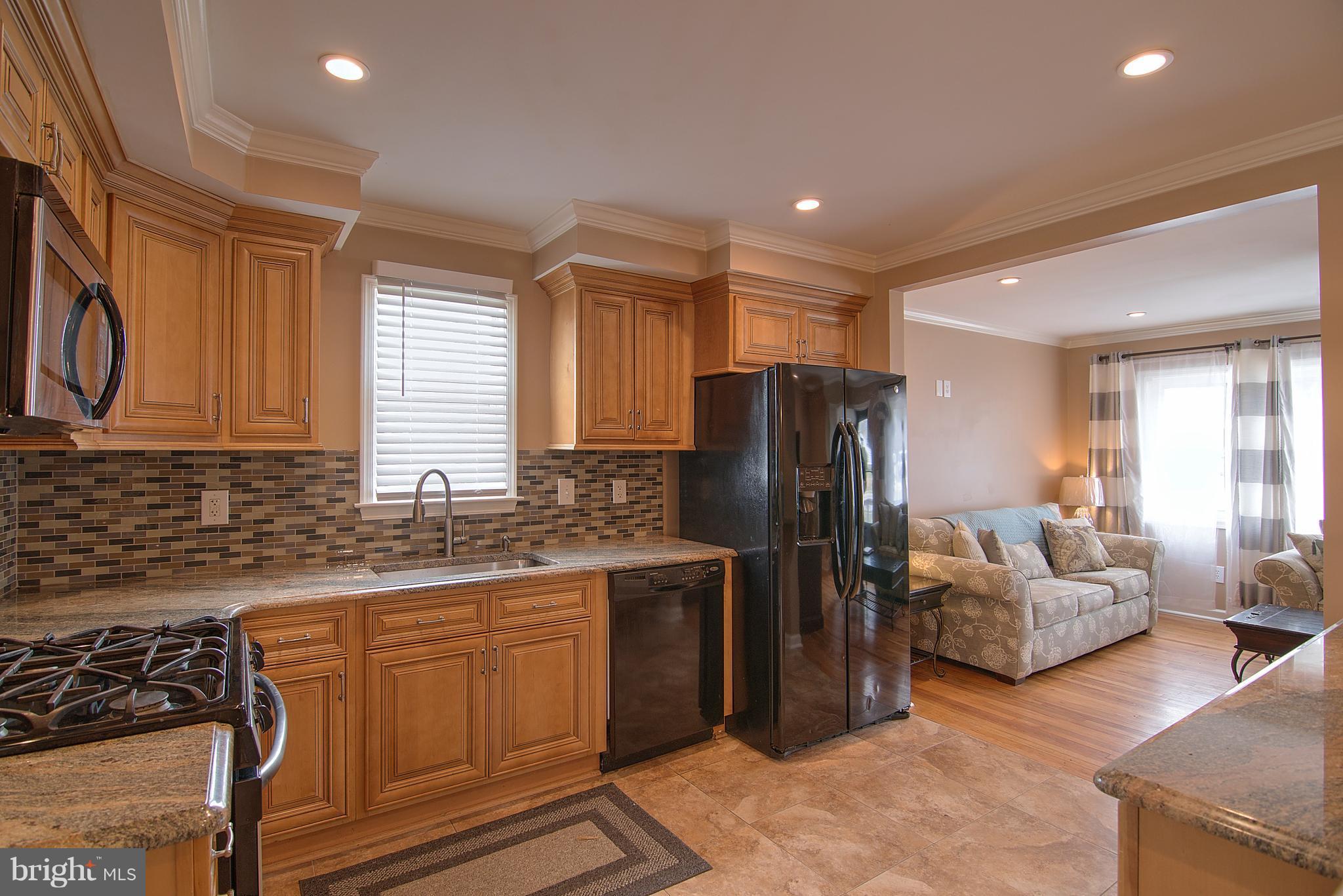 2 Oakmere Road Owings Mills, MD 21117 - Photo 7 of 30 Tile Backsplash