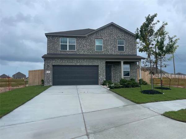 $274,990 | 3106 Tanzanite Chase Drive, Angleton, TX 77515