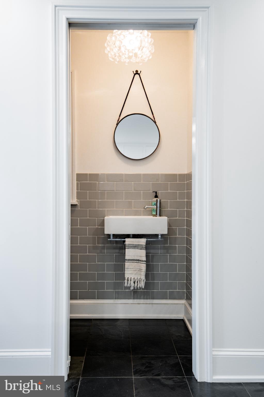 422 Warick Road Wynnewood, PA 19096 - Photo 39 of 130 Powder Room