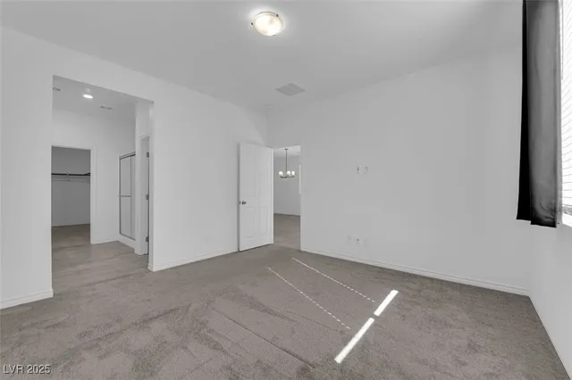 $2,000 | 987 Crystal Grotto Avenue, North Las Vegas, NV 89081