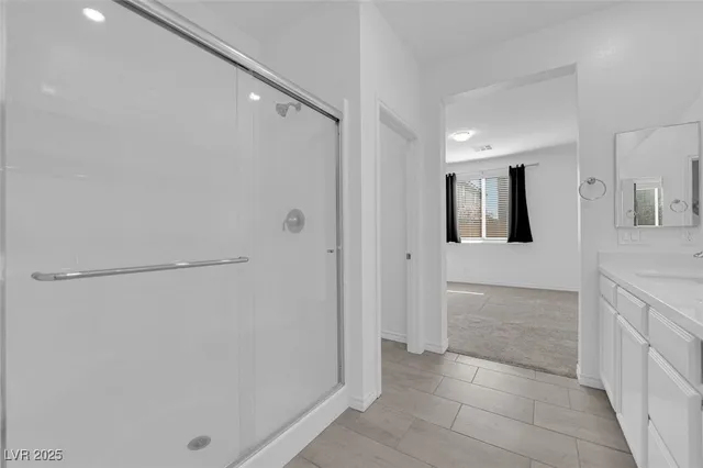 $2,000 | 987 Crystal Grotto Avenue, North Las Vegas, NV 89081