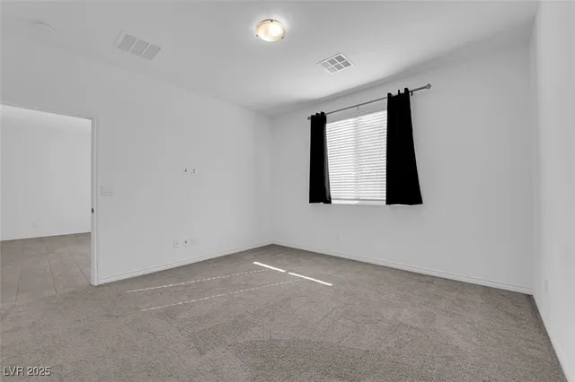 $2,000 | 987 Crystal Grotto Avenue, North Las Vegas, NV 89081
