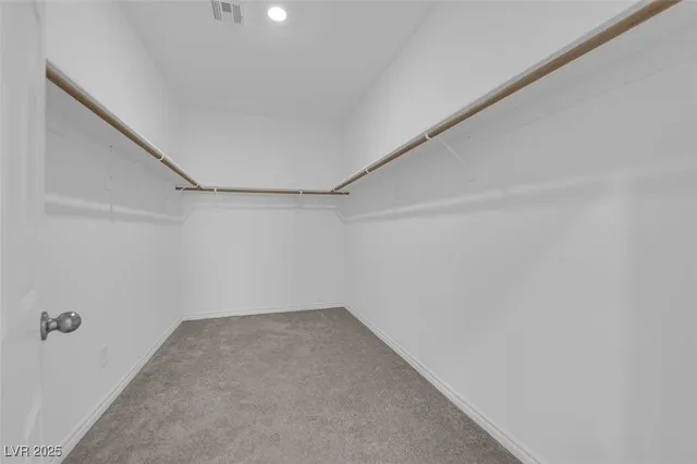 $2,000 | 987 Crystal Grotto Avenue, North Las Vegas, NV 89081