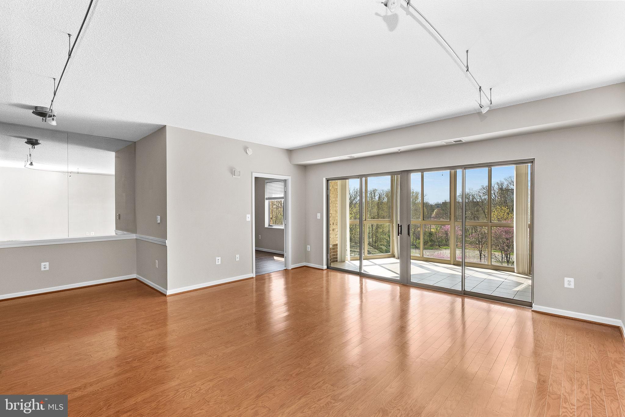 19375 Cypress Ridge Terrace, Unit 322 Leesburg, VA 20176 - Photo 4 of 52