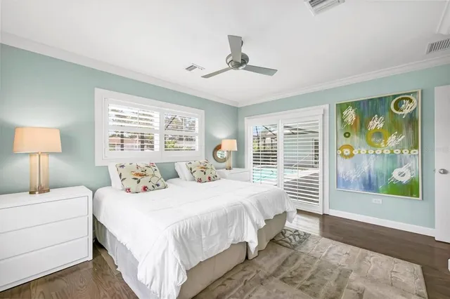 $2,215,000 | 510 Wedge Lane, Longboat Key, FL 34228