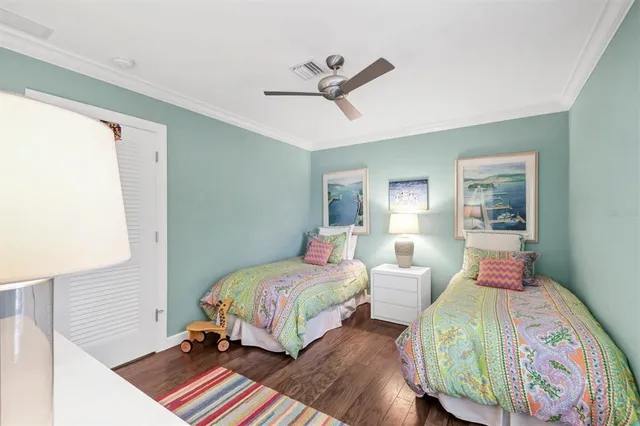 $2,215,000 | 510 Wedge Lane, Longboat Key, FL 34228