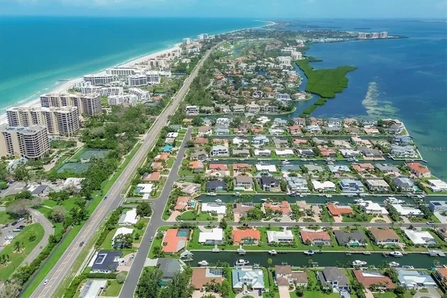$2,215,000 | 510 Wedge Lane, Longboat Key, FL 34228