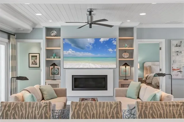 $2,215,000 | 510 Wedge Lane, Longboat Key, FL 34228