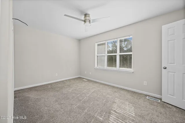 $465,000 | 8817 Janell Court, Emerald Isle, NC 28594