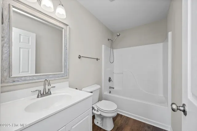 $465,000 | 8817 Janell Court, Emerald Isle, NC 28594