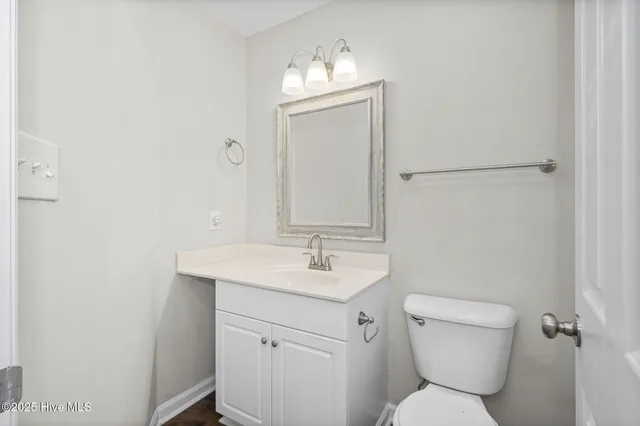 $465,000 | 8817 Janell Court, Emerald Isle, NC 28594