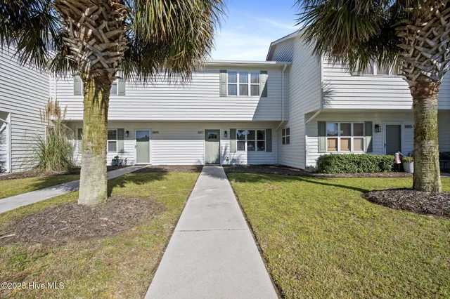 $465,000 | 8817 Janell Court, Emerald Isle, NC 28594