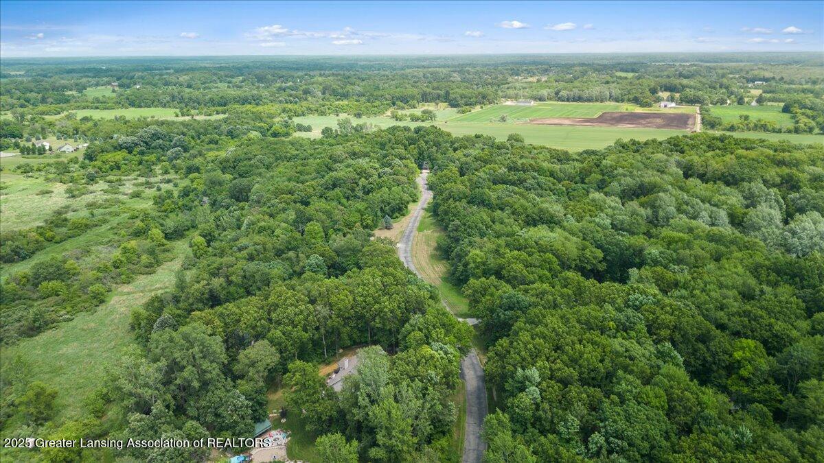 5675 Iosco Mountain Road Gregory, MI 48137 - Photo 7 of 18 03-Media Jett - 07