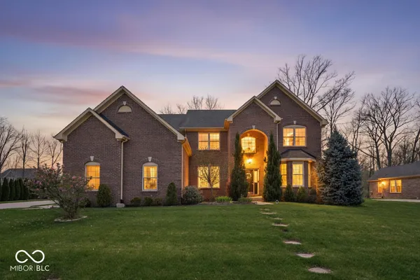 $780,000 | 6677 West May Apple Drive, McCordsville, IN 46055