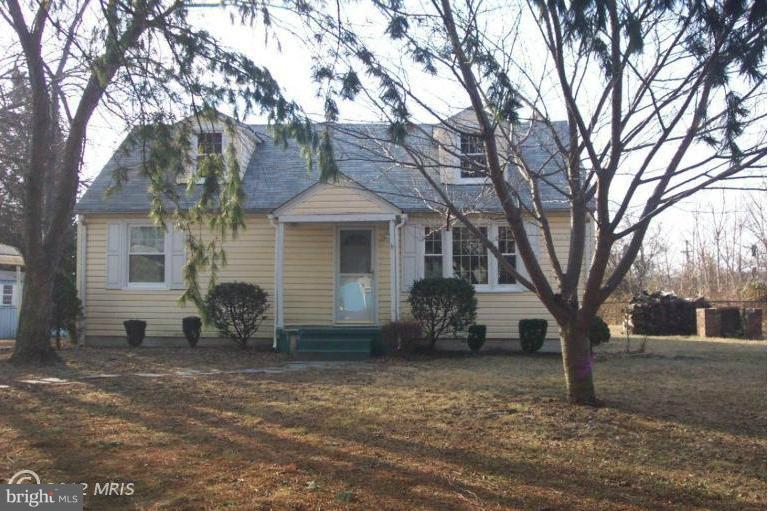 1113 Mapleton Street Woodbridge, VA 22191 - Photo 17 of 17 Exterior (Main)