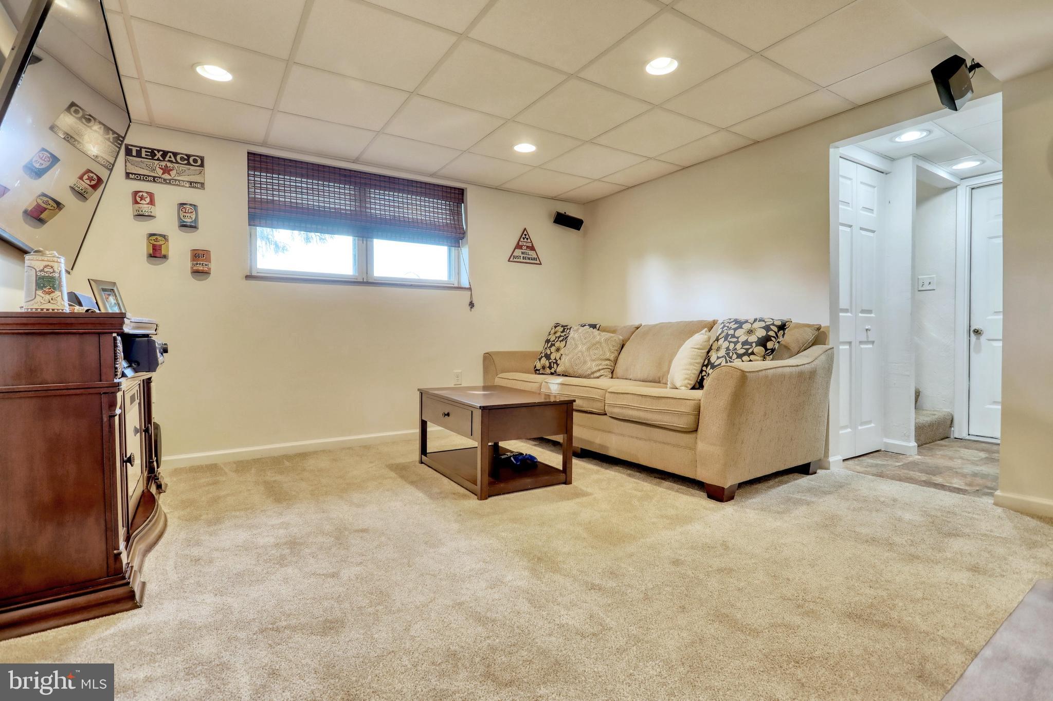 2375 Stoverstown Road Spring Grove, PA 17362 - Photo 21 of 35