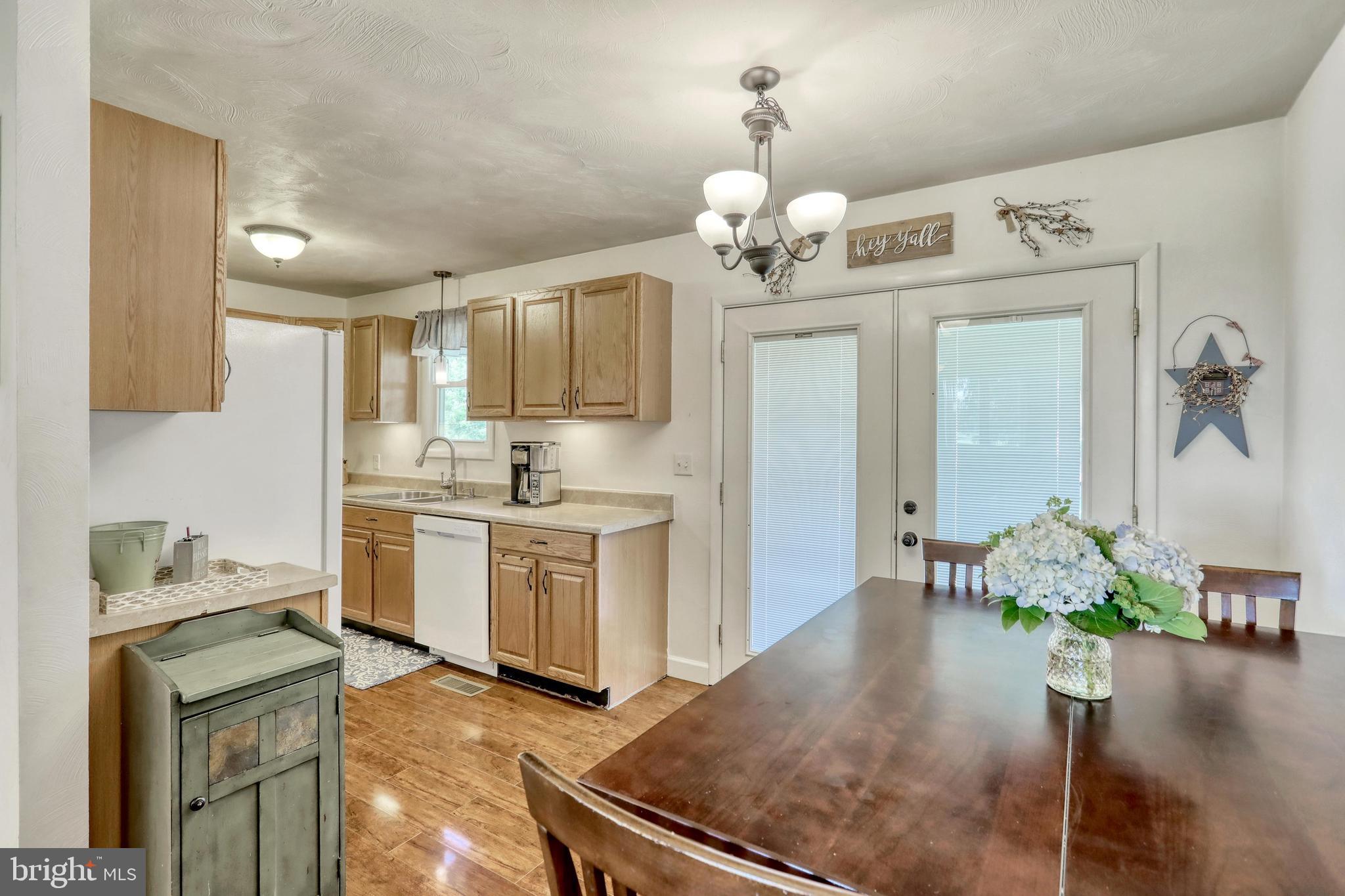 2375 Stoverstown Road Spring Grove, PA 17362 - Photo 7 of 35