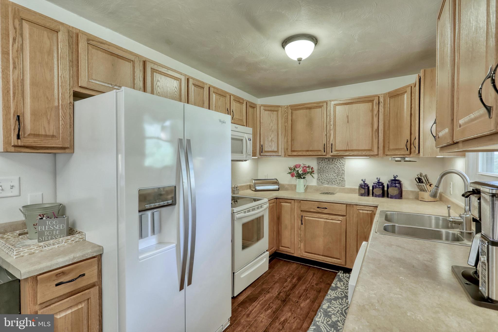 2375 Stoverstown Road Spring Grove, PA 17362 - Photo 8 of 35