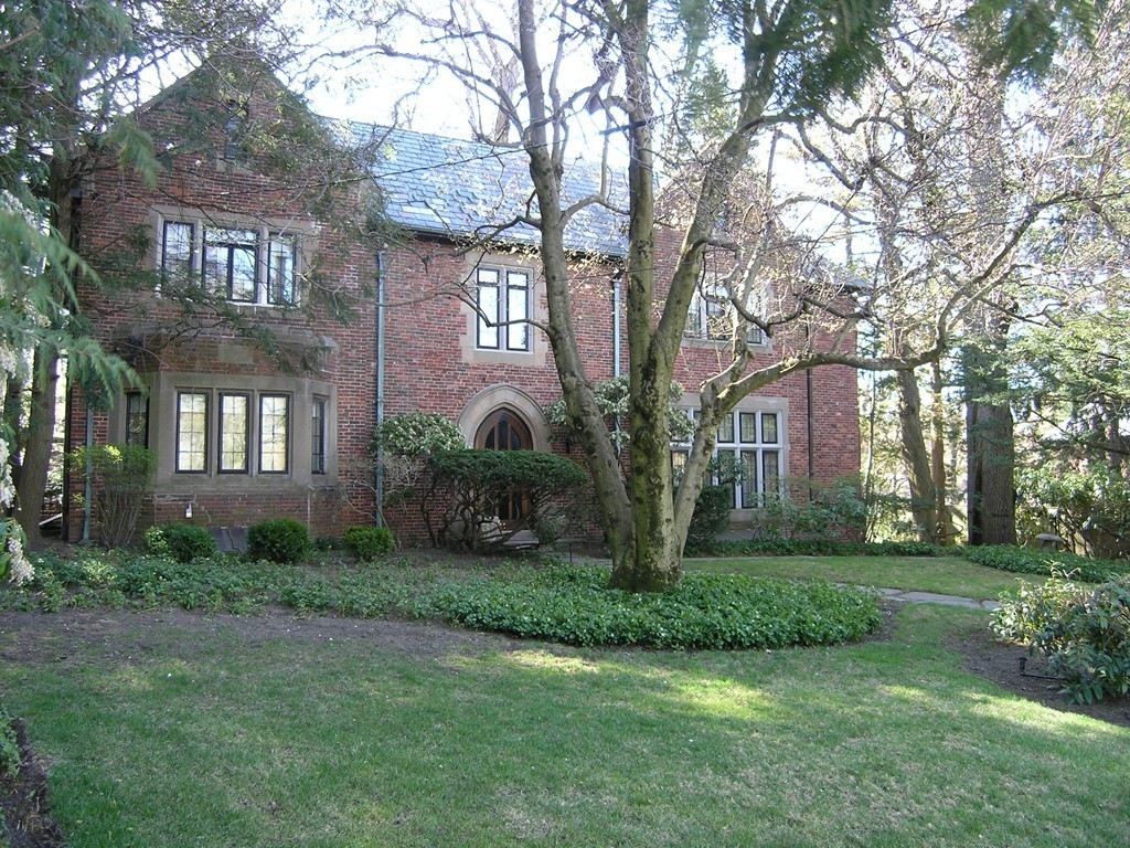 94 Hammondswood Road Newton, MA 02467 - Photo 12 of 13 Gallery Image 12