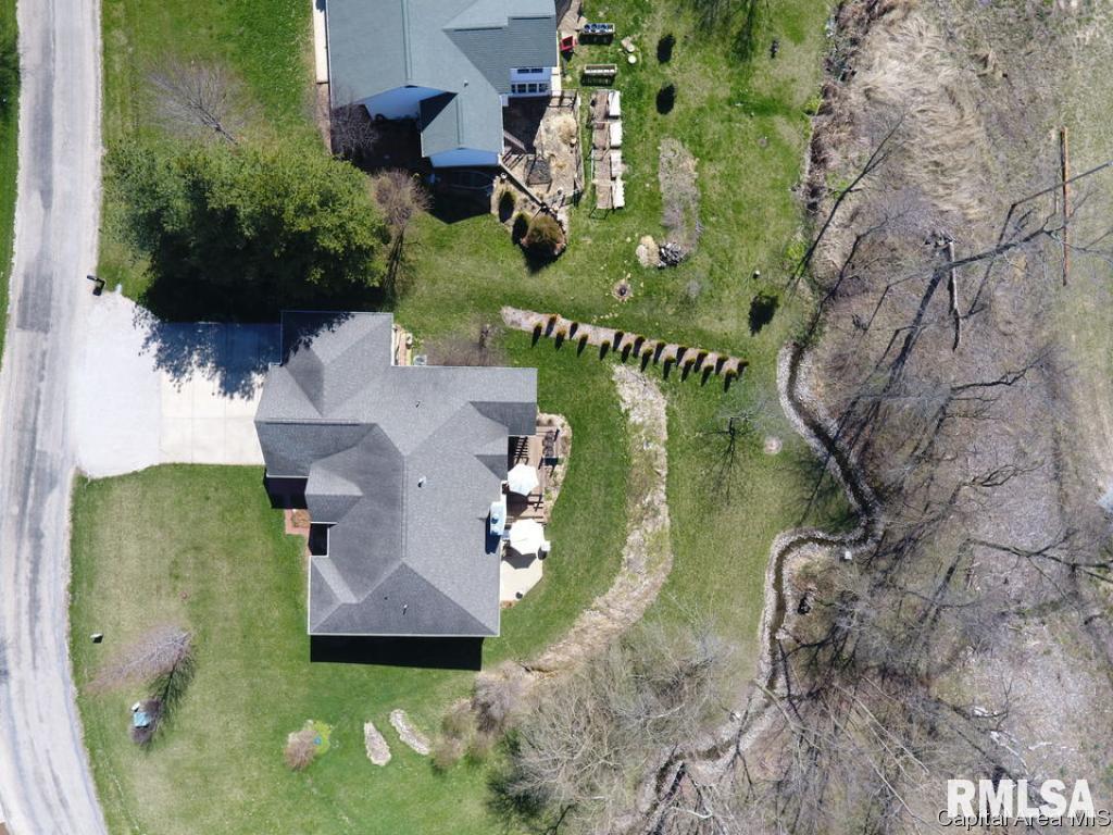 24261 Brierwood Road Athens, IL 62613 - Photo 35 of 36 Gallery Image 35
