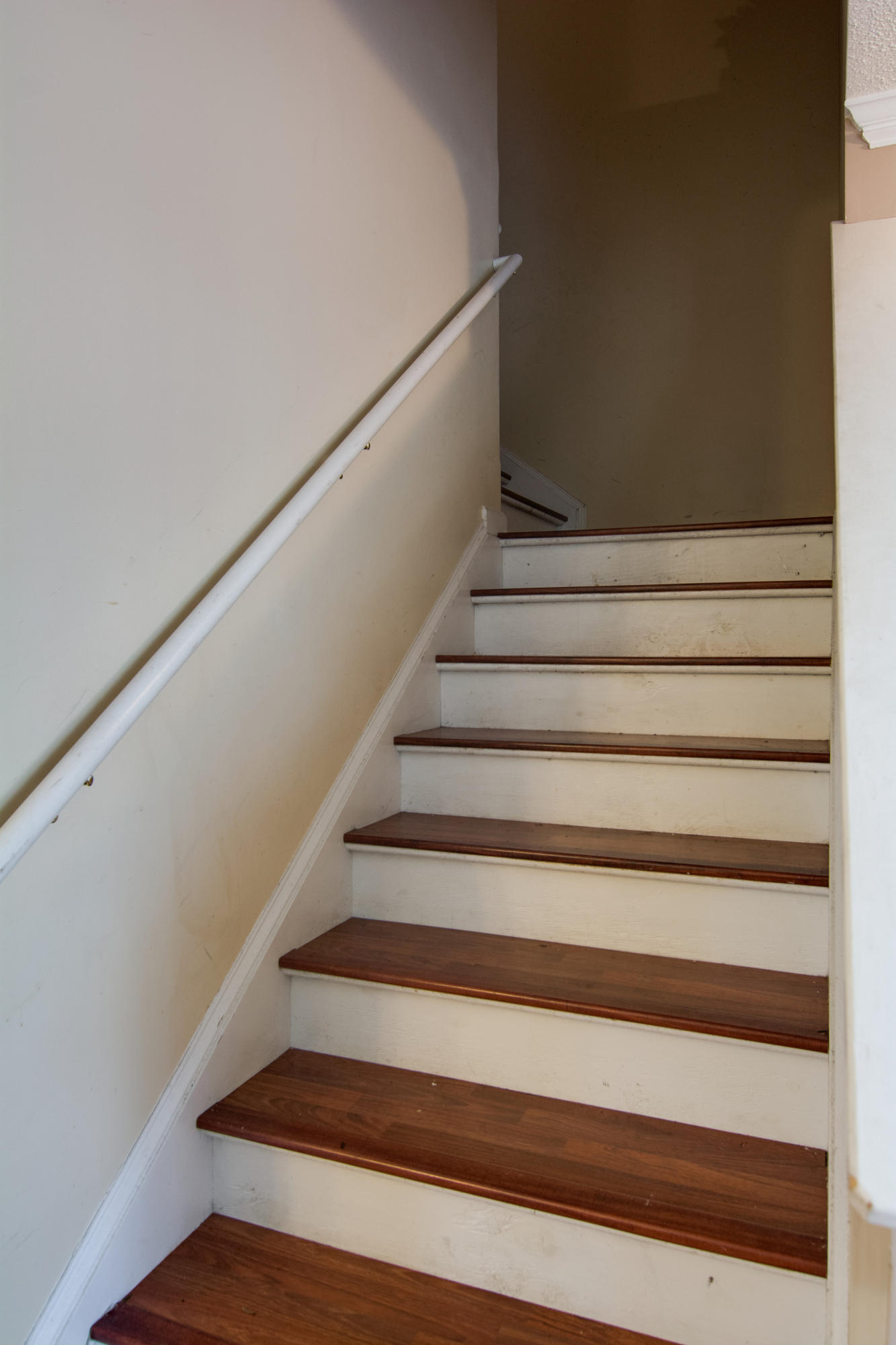 3519 Galaxy Road Ladson, SC 29456 - Photo 17 of 33 Stairwell