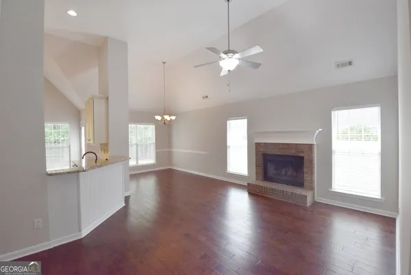 $2,950 | 208 Turnbridge Circle, Peachtree City, GA 30269