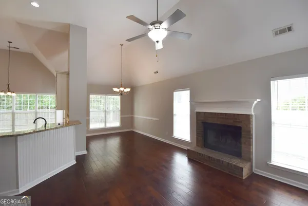 $2,950 | 208 Turnbridge Circle, Peachtree City, GA 30269
