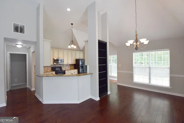 $2,950 | 208 Turnbridge Circle, Peachtree City, GA 30269