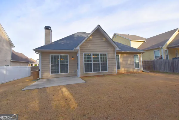 $2,950 | 208 Turnbridge Circle, Peachtree City, GA 30269