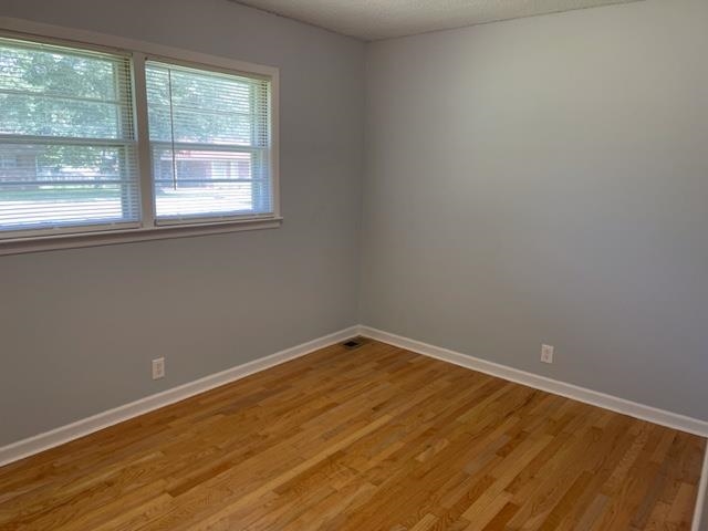 545 Ridgeway Drive Bolivar, TN 38008 - Photo 8 of 12 Gallery Image 8
