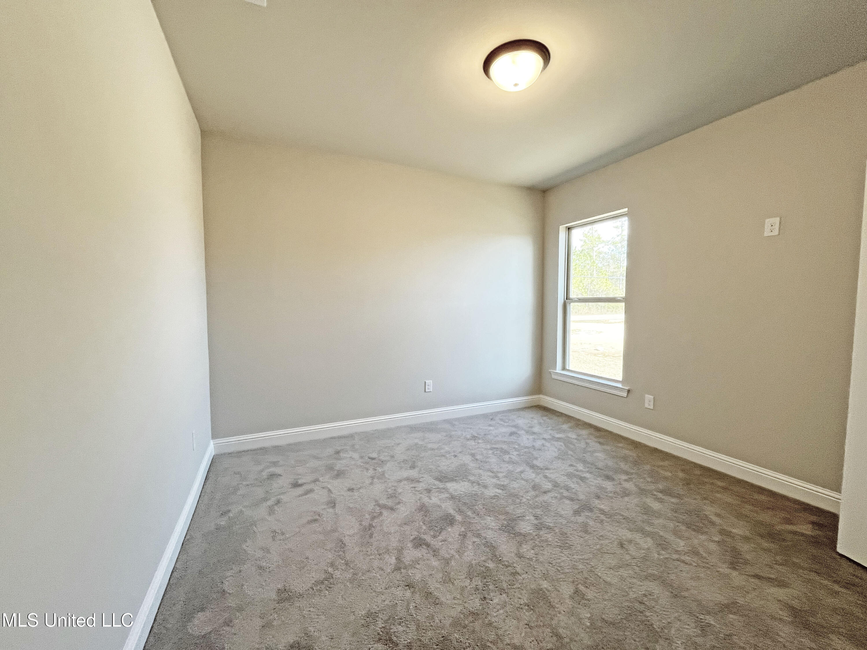 15341 South Swan Road Gulfport, MS 39503 - Photo 15 of 23 Bedroom 2